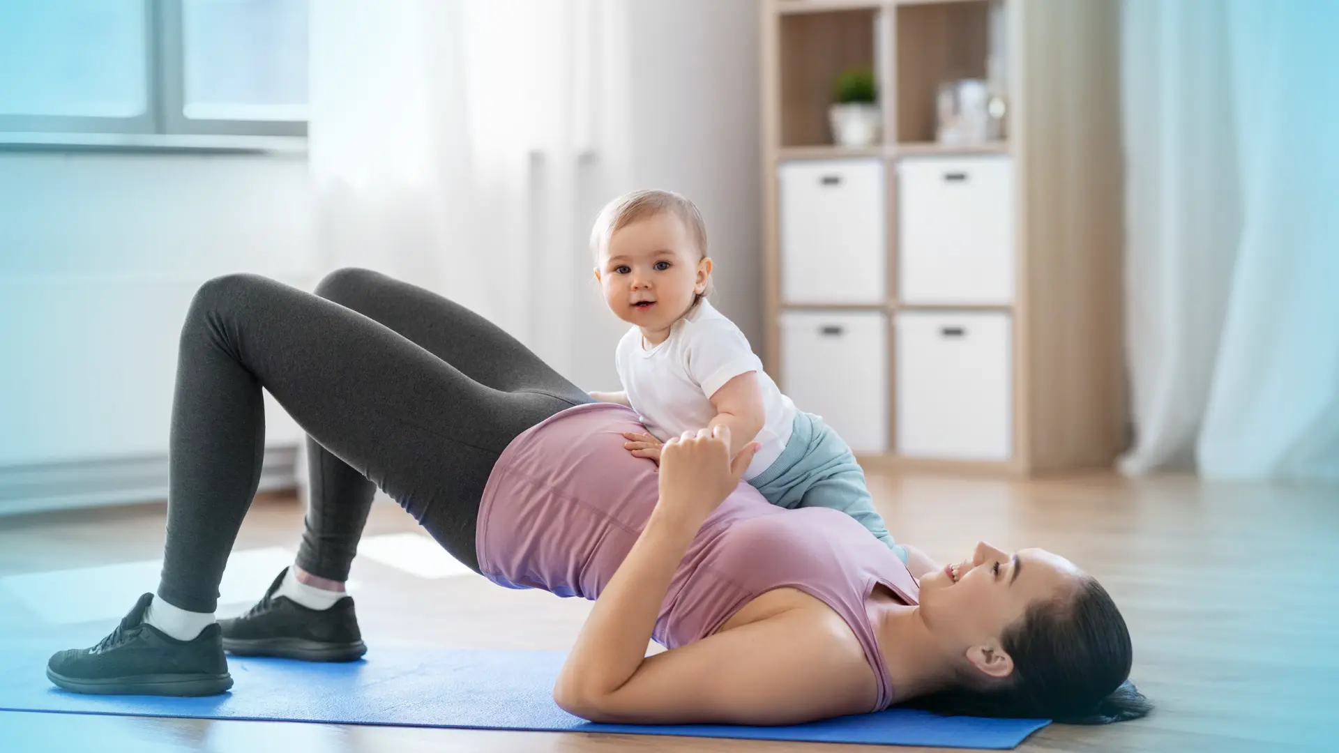 Rol del ejercicio materno durante la lactancia en la prevención de la obesidad infantil 